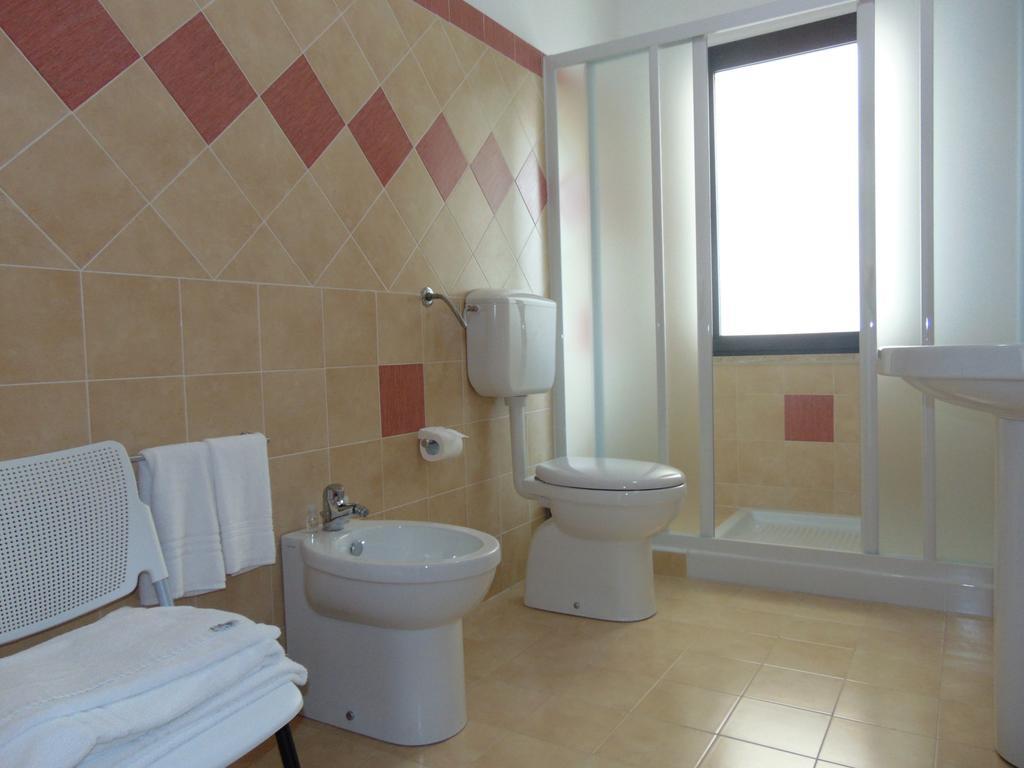 Tus'Hotel Apartments 투사 외부 사진